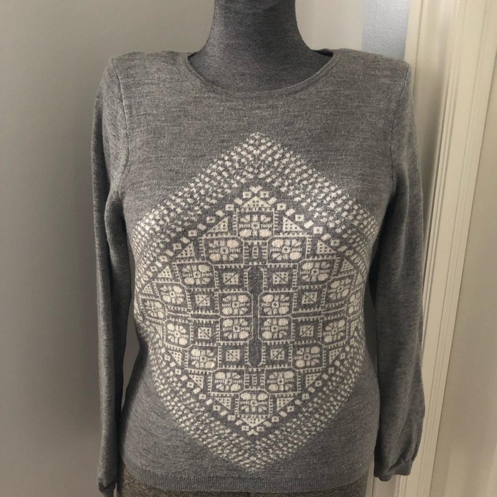 Crew neck sweater